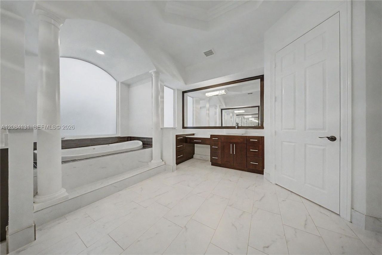 11406 Canyon Maple Blvd, Davie, FL 33330 Photo