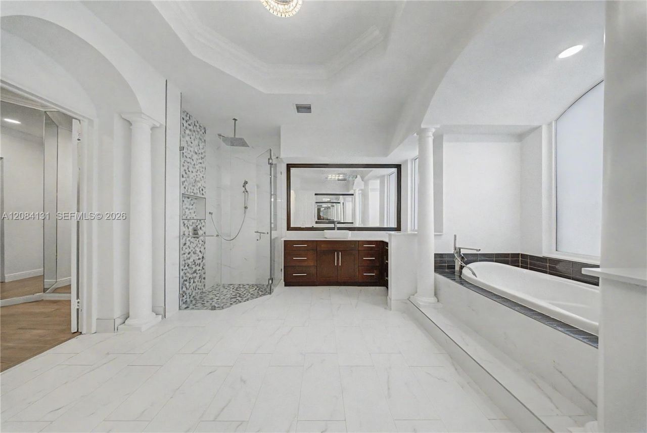 11406 Canyon Maple Blvd, Davie, FL 33330 Photo