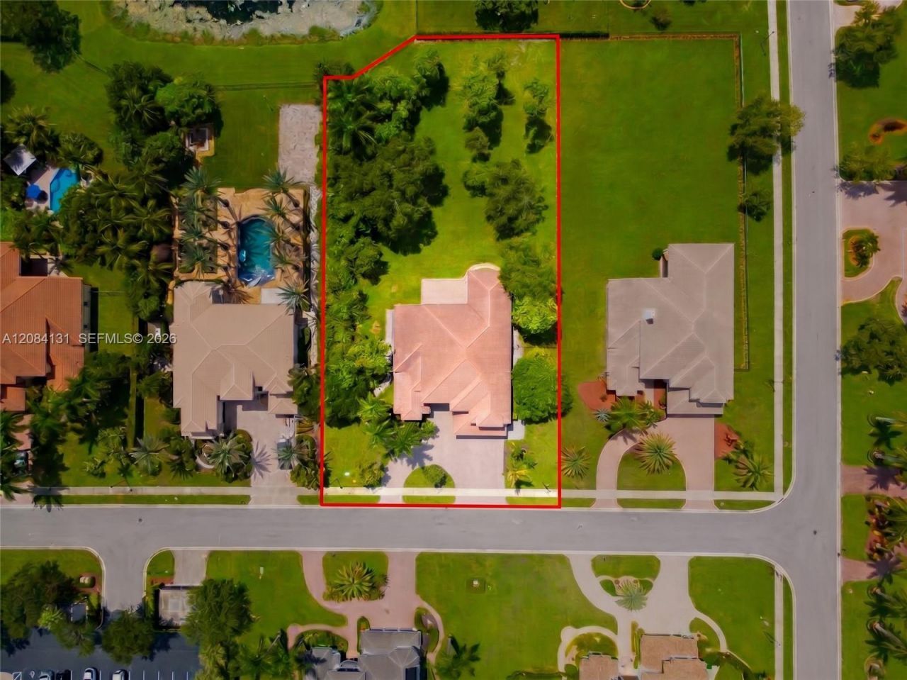 11406 Canyon Maple Blvd, Davie, FL 33330 Photo