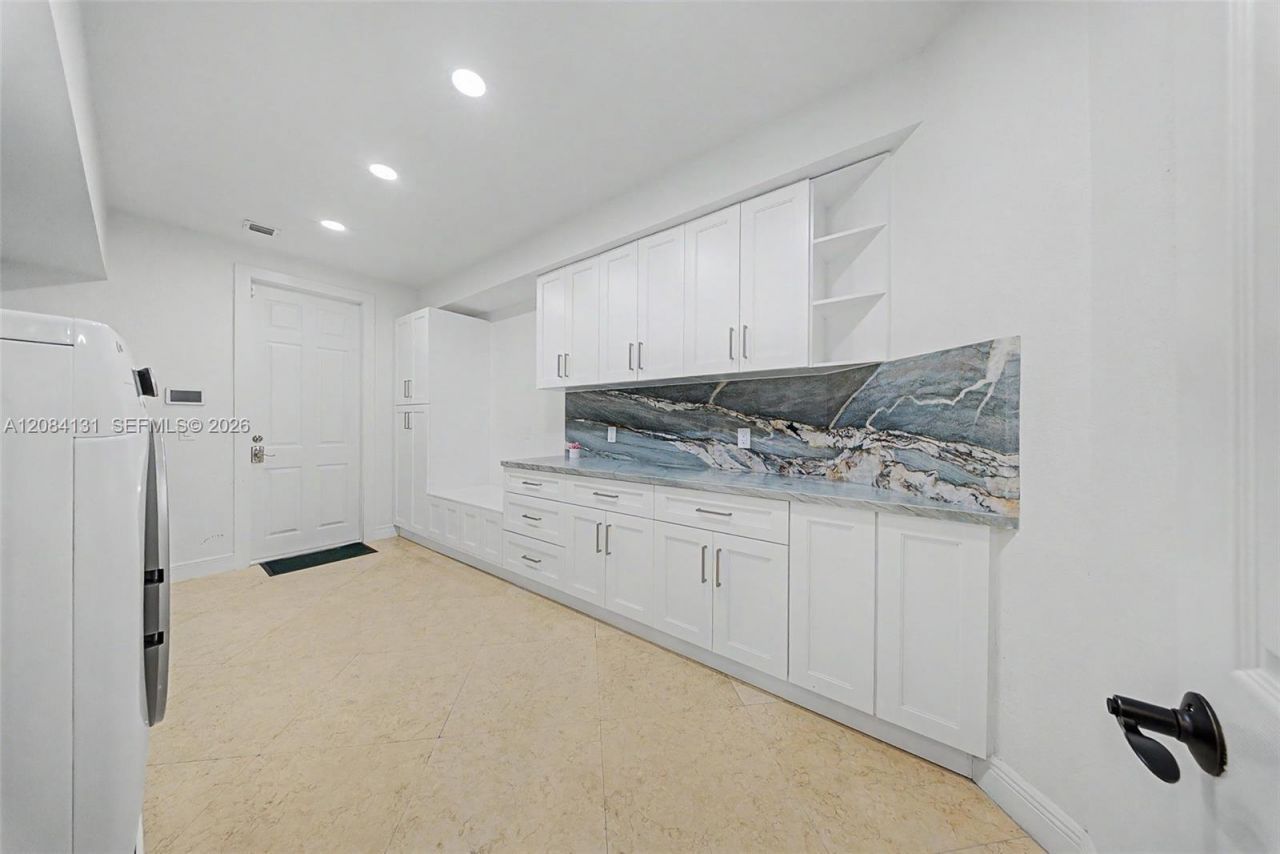 11406 Canyon Maple Blvd, Davie, FL 33330 Photo