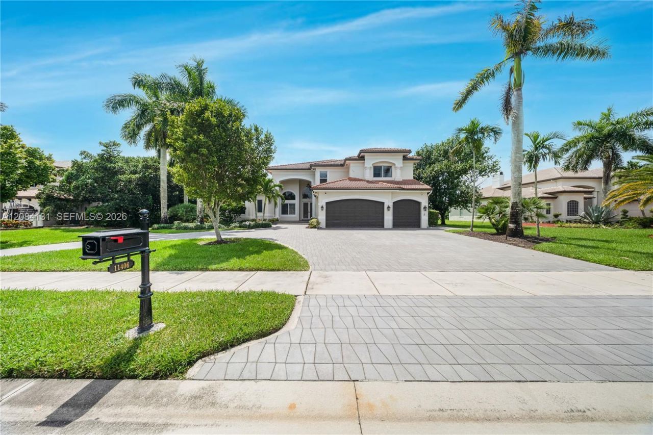 11406 Canyon Maple Blvd, Davie, FL 33330 Photo