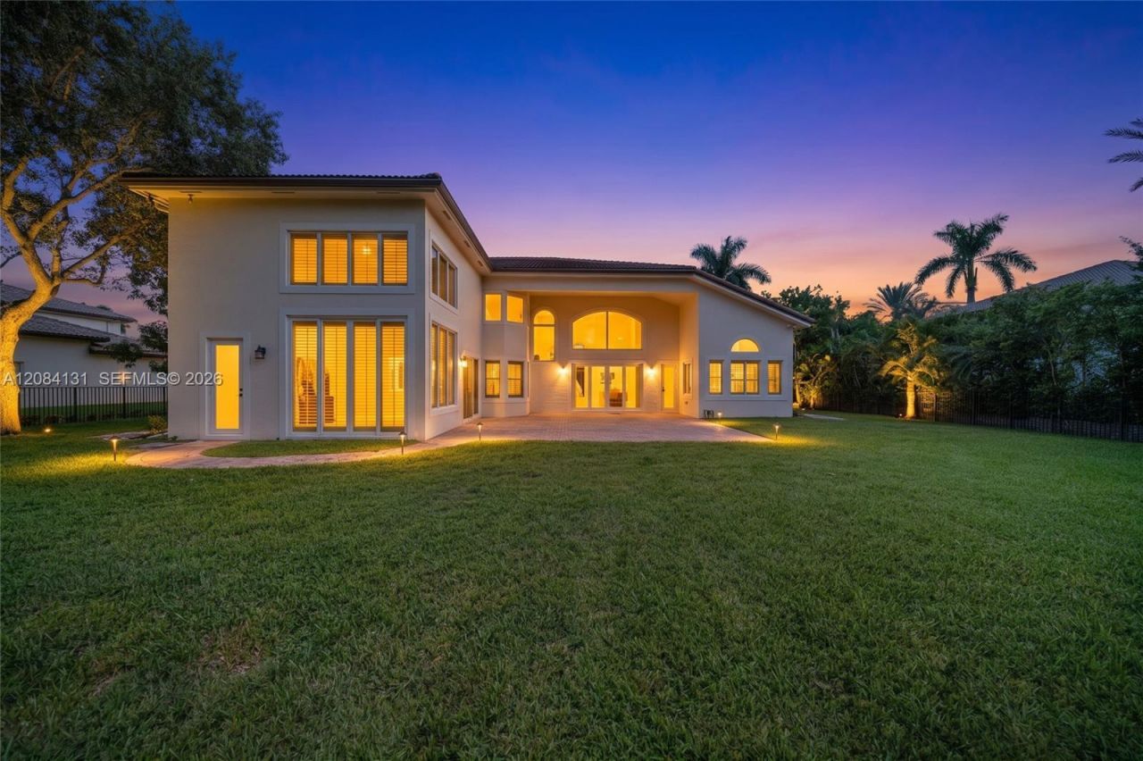 11406 Canyon Maple Blvd, Davie, FL 33330 Photo