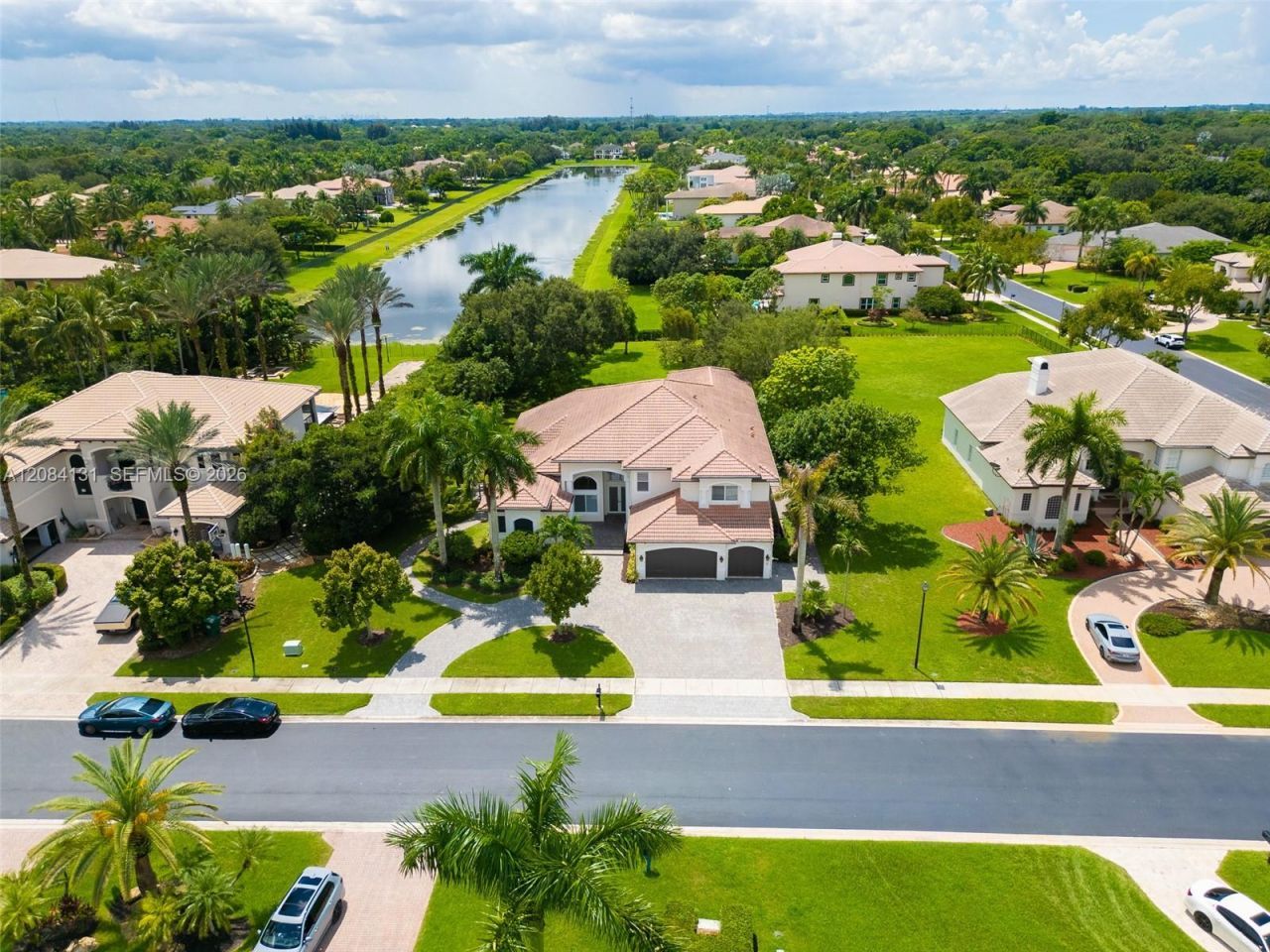 11406 Canyon Maple Blvd, Davie, FL 33330 Photo