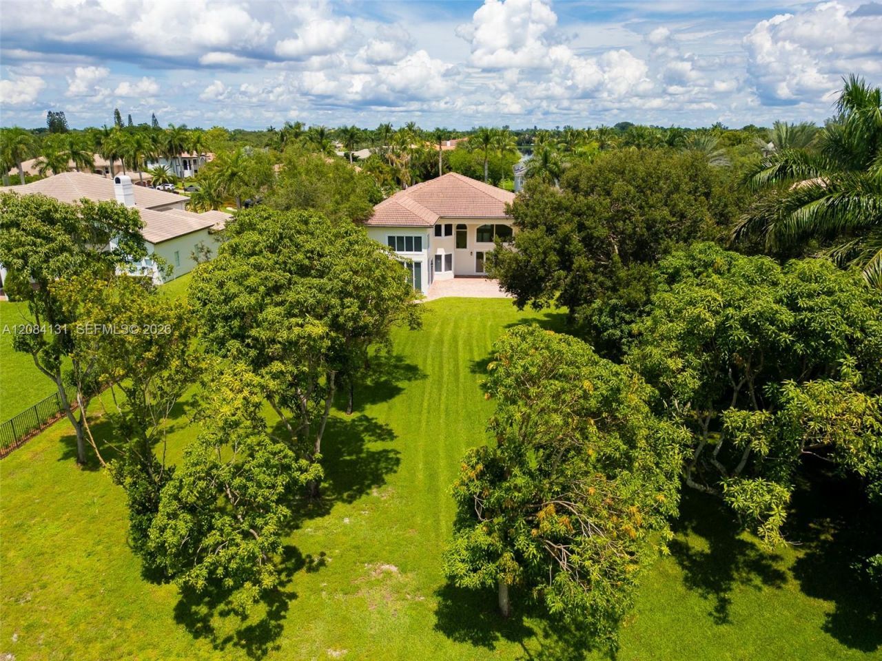 11406 Canyon Maple Blvd, Davie, FL 33330 Photo