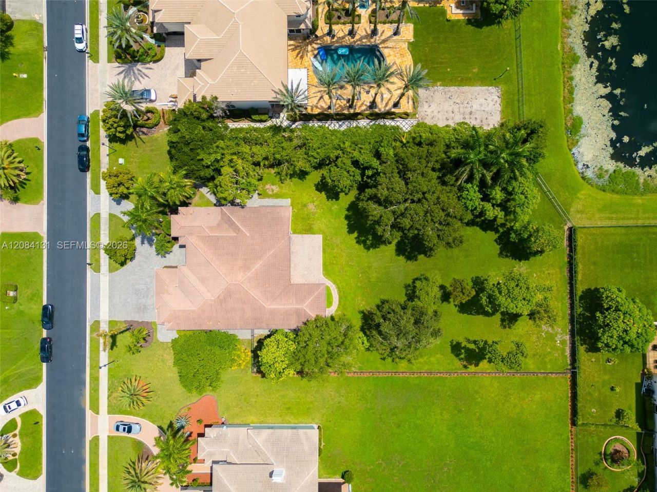 11406 Canyon Maple Blvd, Davie, FL 33330 Photo