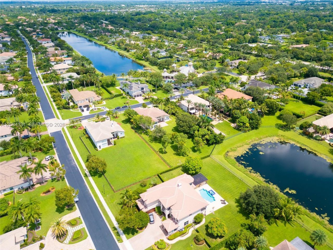 11406 Canyon Maple Blvd, Davie, FL 33330 Photo