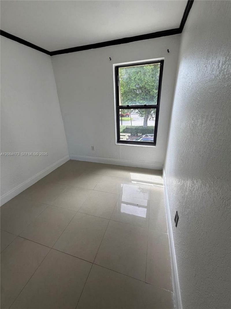 20509 NW 15th Ave , Unit 5-2, Miami Gardens, FL 33169 Photo