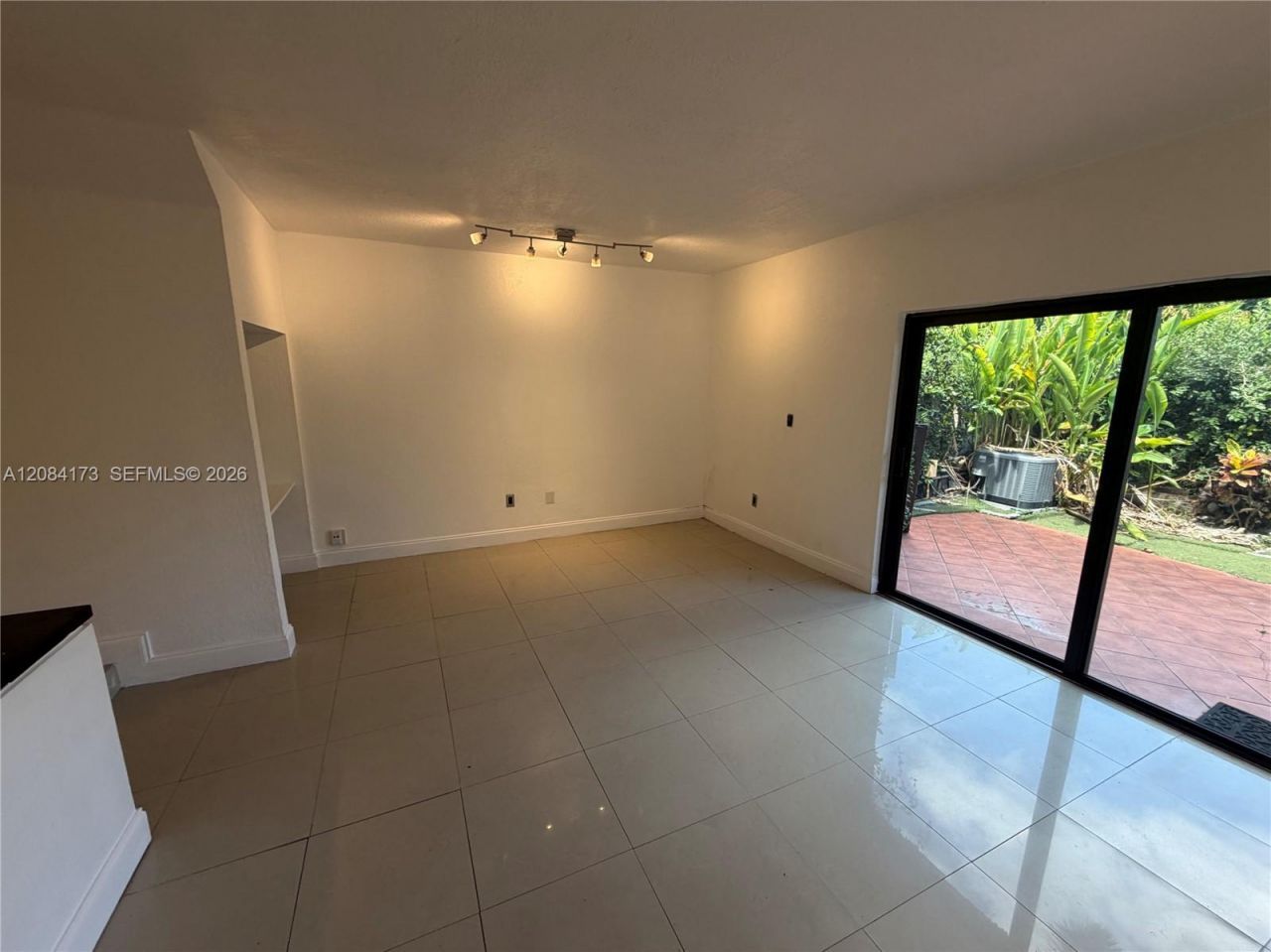 20509 NW 15th Ave , Unit 5-2, Miami Gardens, FL 33169 Photo