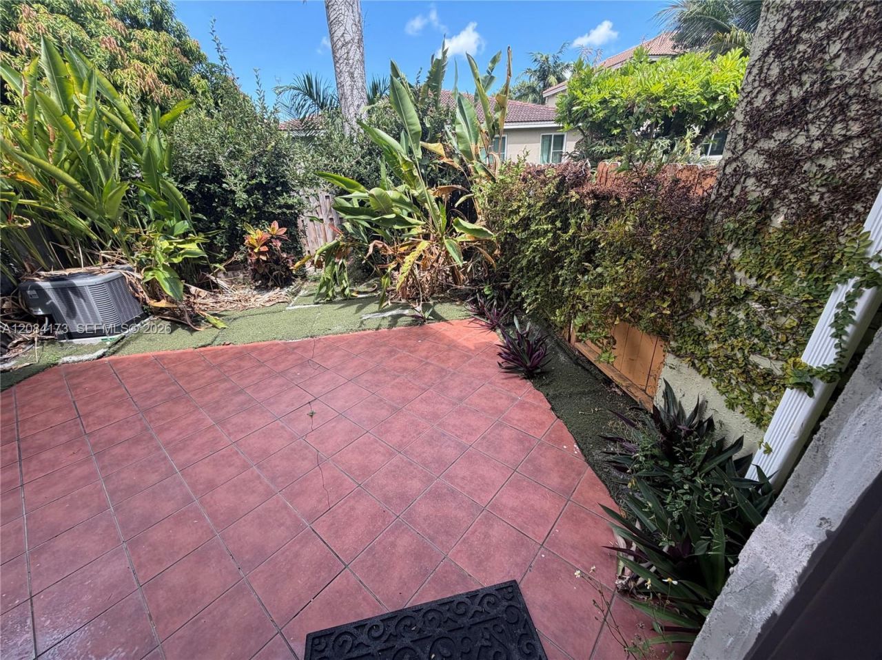 20509 NW 15th Ave , Unit 5-2, Miami Gardens, FL 33169 Photo