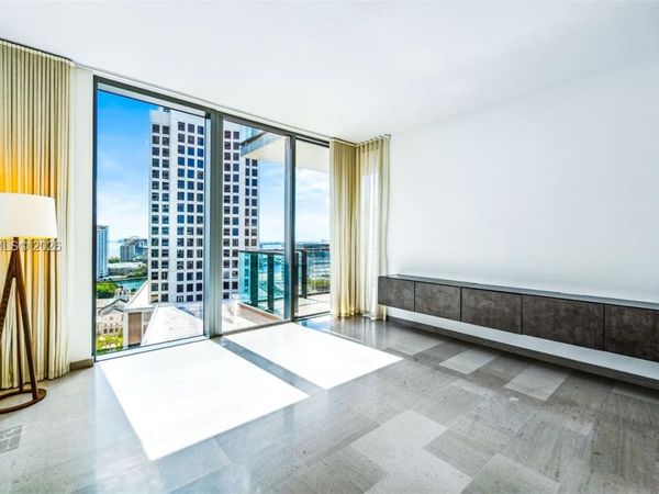 68 SE 6th St , Unit 1605, Miami, FL 33131