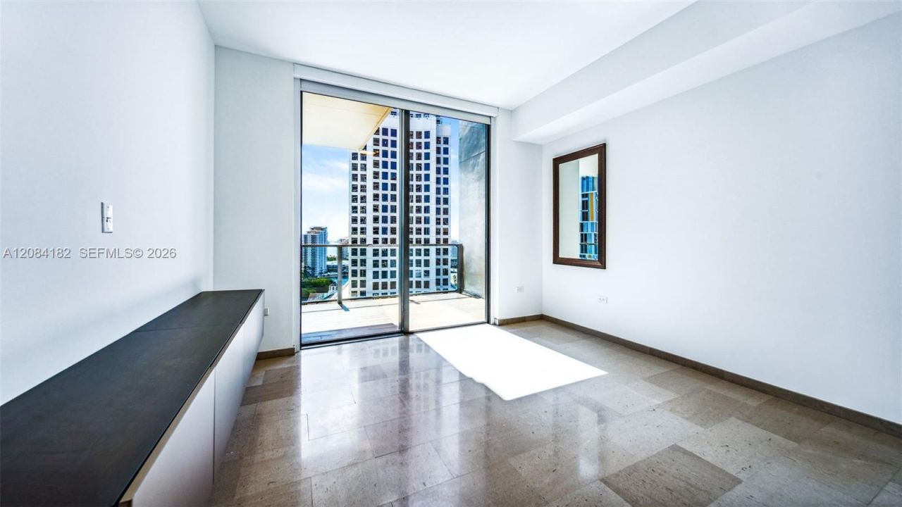 68 SE 6th St , Unit 1605, Miami, FL 33131 Photo