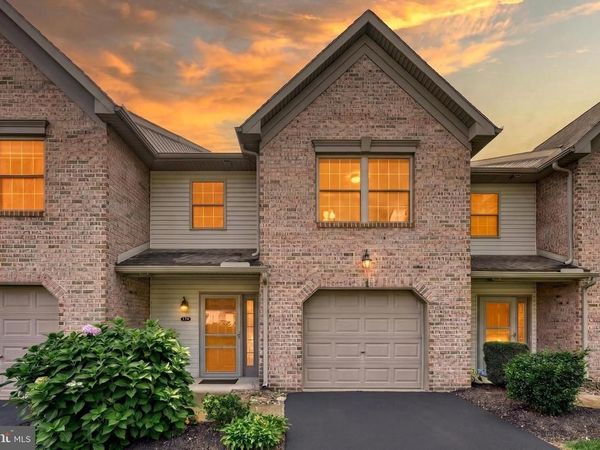 174 MELBOURNE LANE , MECHANICSBURG, PA 17055
