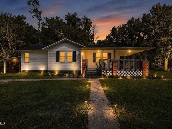 1041 Walnut Grove Road, Bluff City, TN 37618