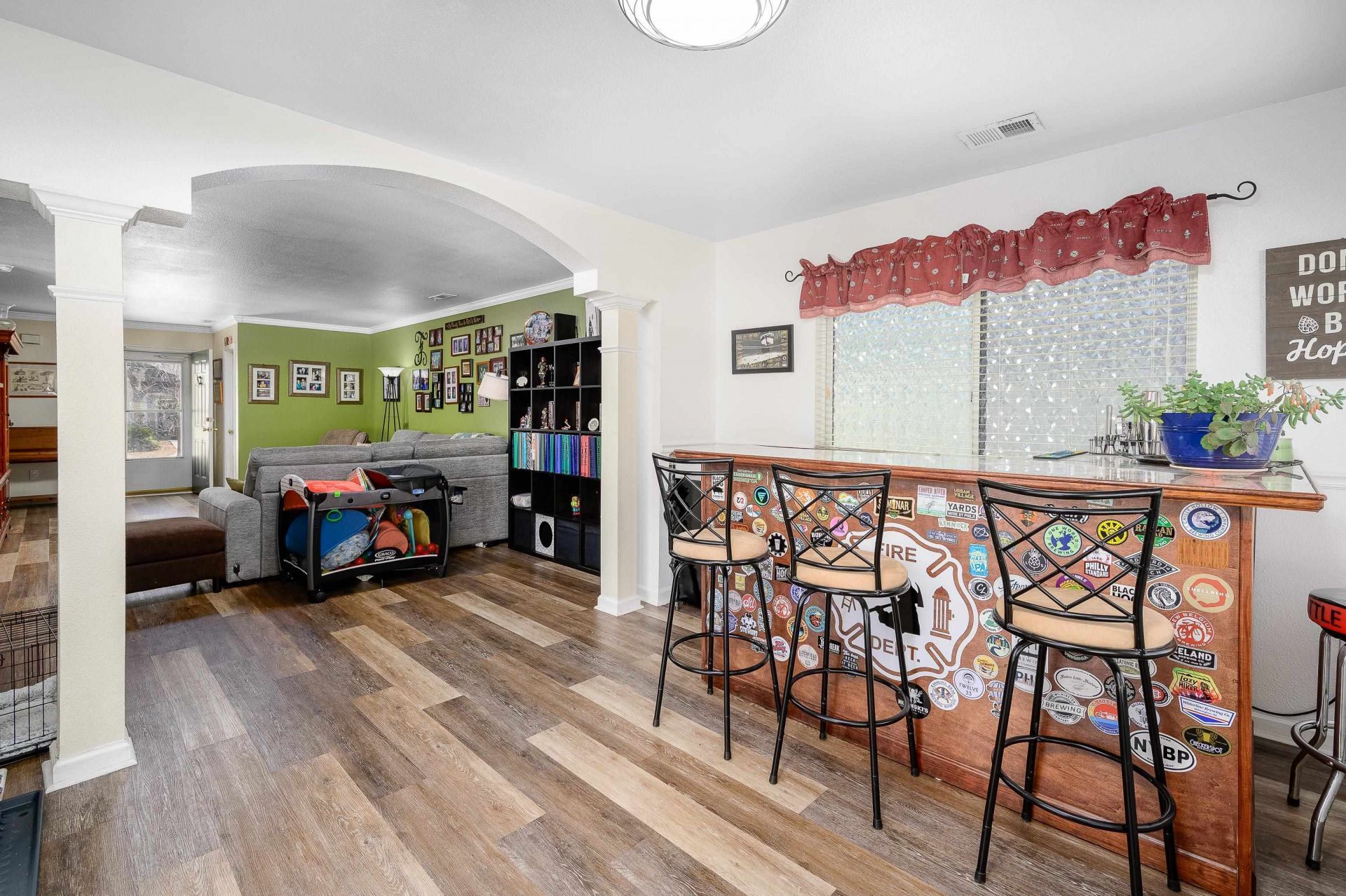 465 Dandelion Ln.  Photo 11