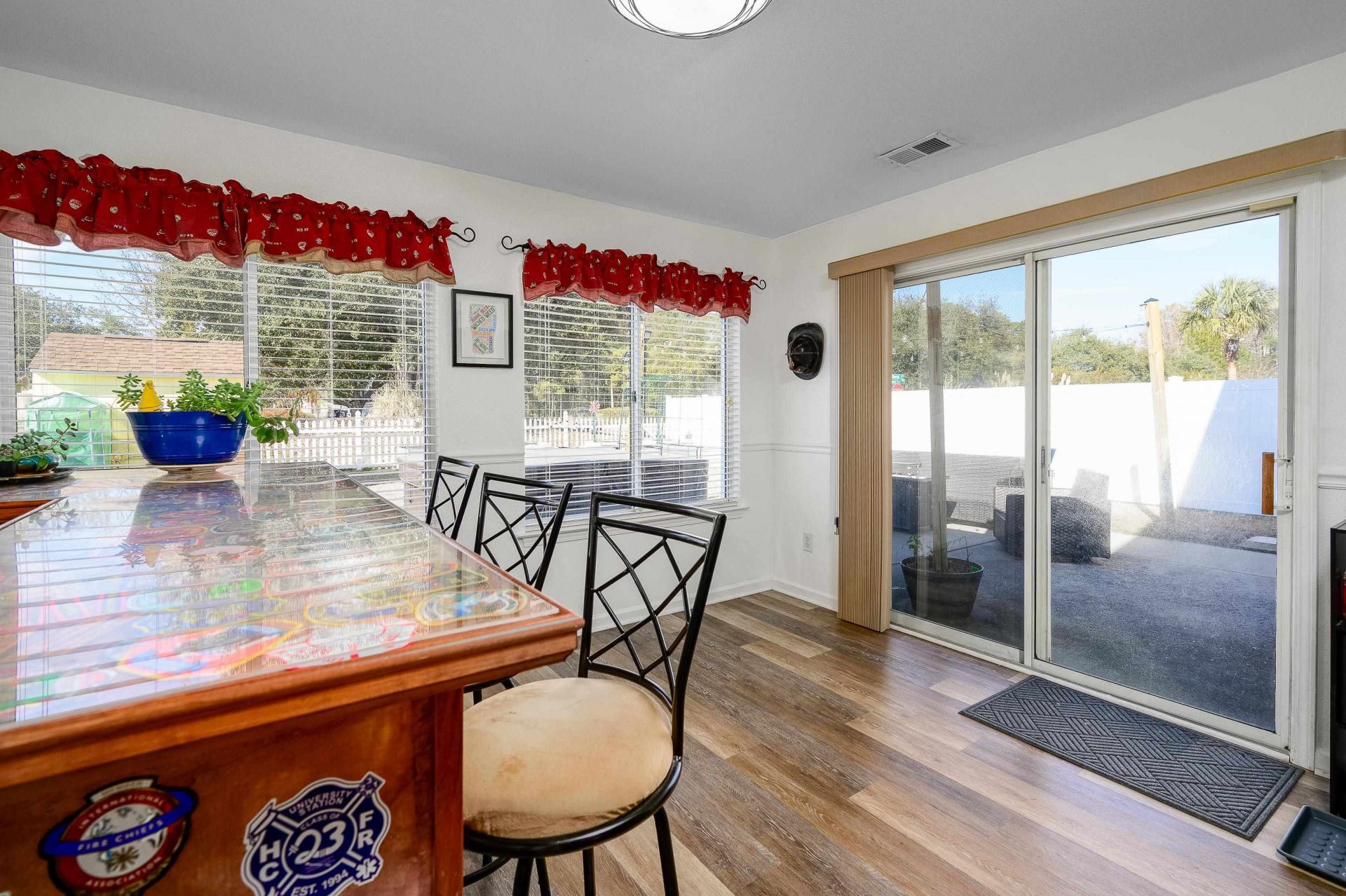 465 Dandelion Ln.  Photo 12