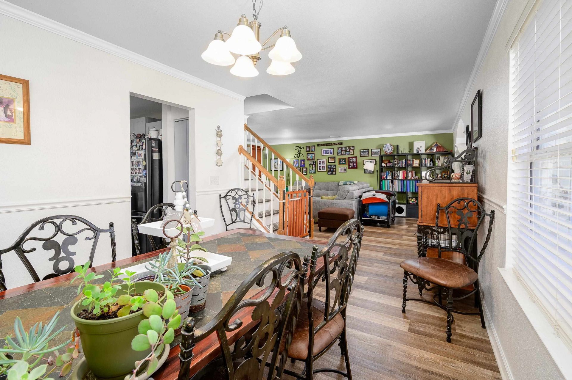 465 Dandelion Ln.  Photo 8