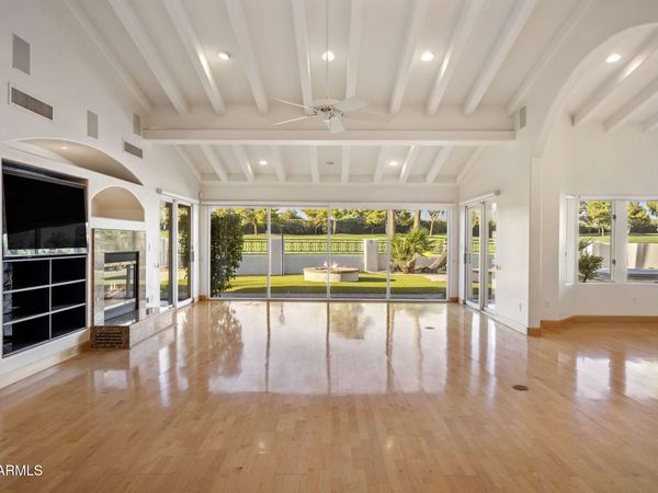 8262 E VISTA DE VALLE, Scottsdale, AZ 85255