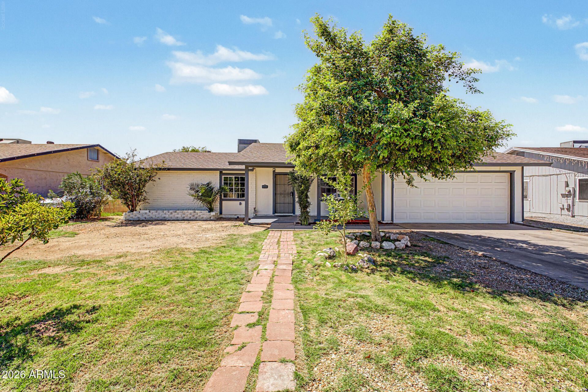 8621 W Turney Avenue, Phoenix, AZ 85037 Main Photo