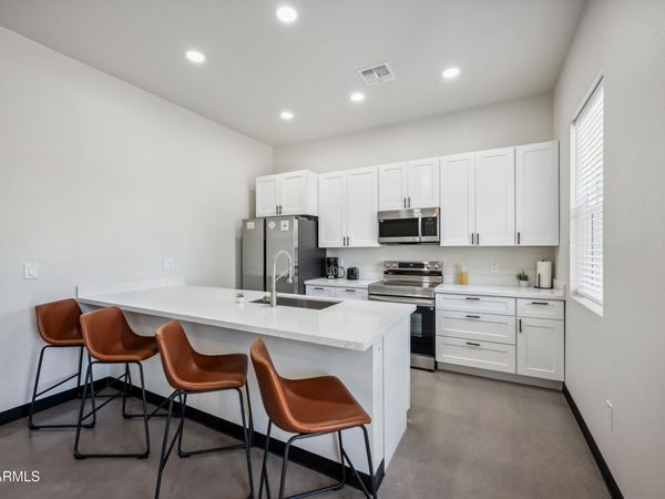 4136 N 11TH Street, Phoenix, AZ 85014