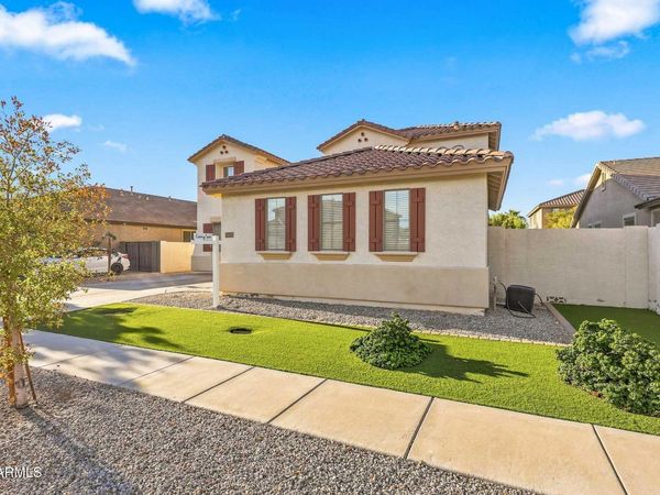 14528 W CAMERON Drive, Surprise, AZ 85379