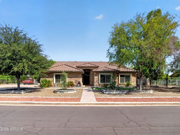 5723 N 106 Avenue N, Glendale, AZ 85307