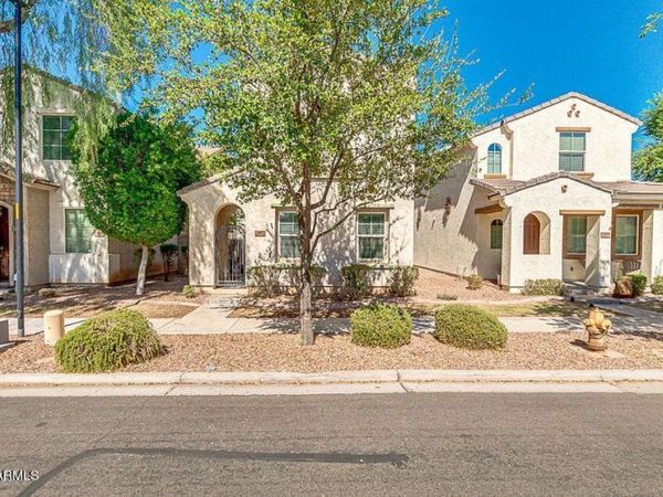 4072 E OAKLAND Street, Gilbert, AZ 85295