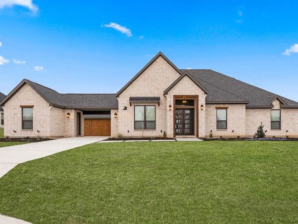 130 Texas Ash Drive, Krugerville, TX 76227