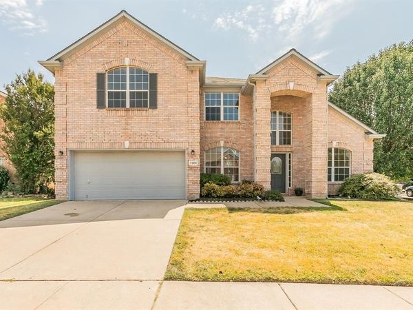 7300 Falcon Court, North Richland Hills, TX 76180