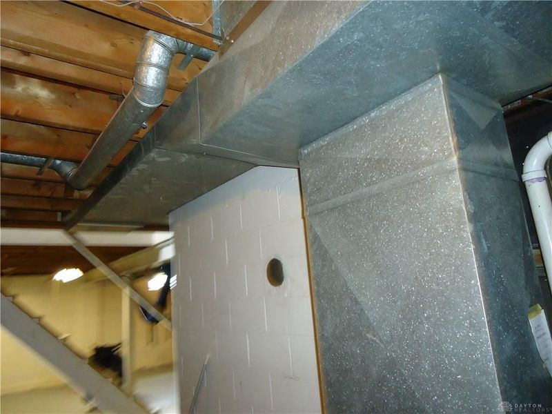 6066 Aaron Lane, Huber Heights, OH 45424 Photo 16