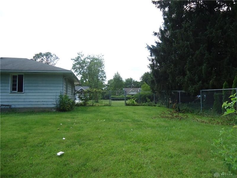 6066 Aaron Lane, Huber Heights, OH 45424 Photo 20