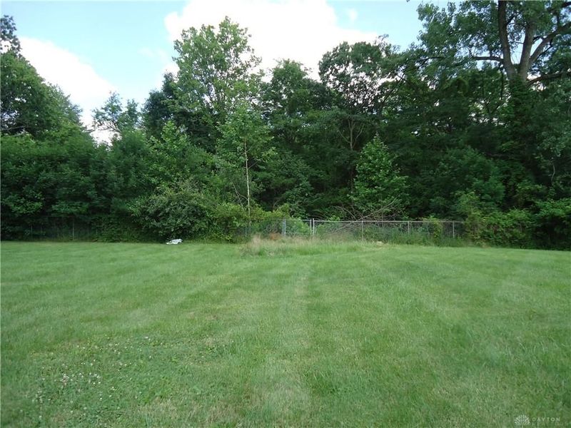 6066 Aaron Lane, Huber Heights, OH 45424 Photo 21