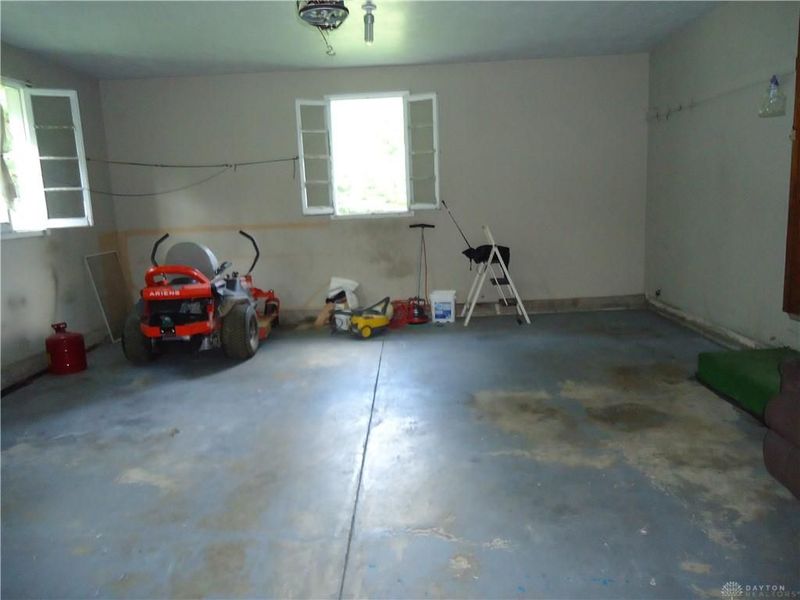 6066 Aaron Lane, Huber Heights, OH 45424 Photo 44