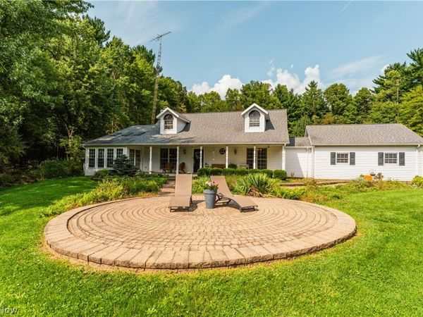 5556 Blacksnake Hill Road NE, Dover, OH 44622