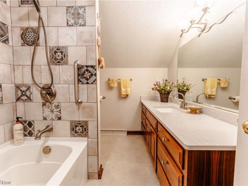 5556 Blacksnake Hill Road NE, Dover, OH 44622 Photo 20