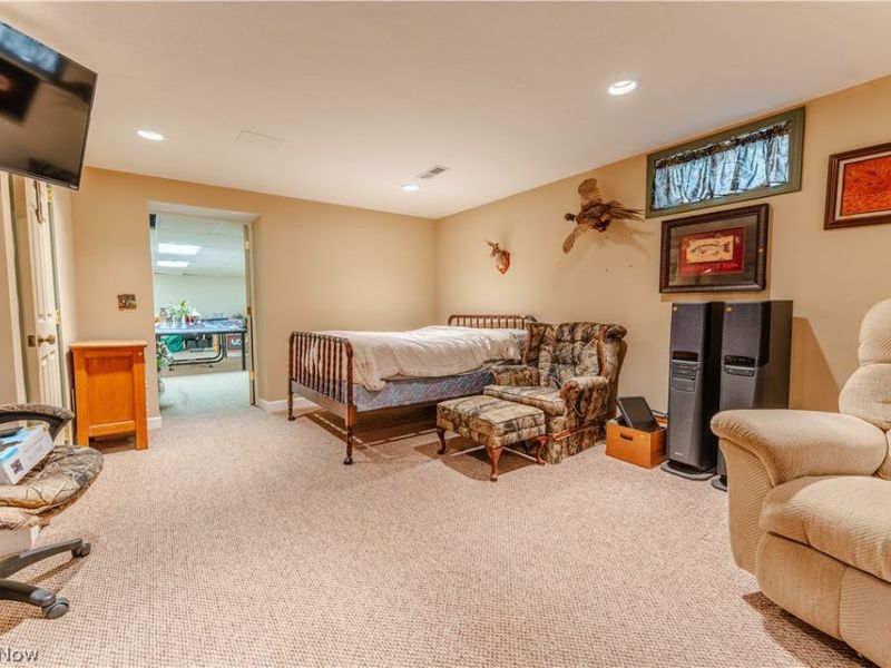 5556 Blacksnake Hill Road NE, Dover, OH 44622 Photo 23