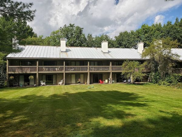 31 Christmas Tree Road, Unit 18, Warren, VT 05674
