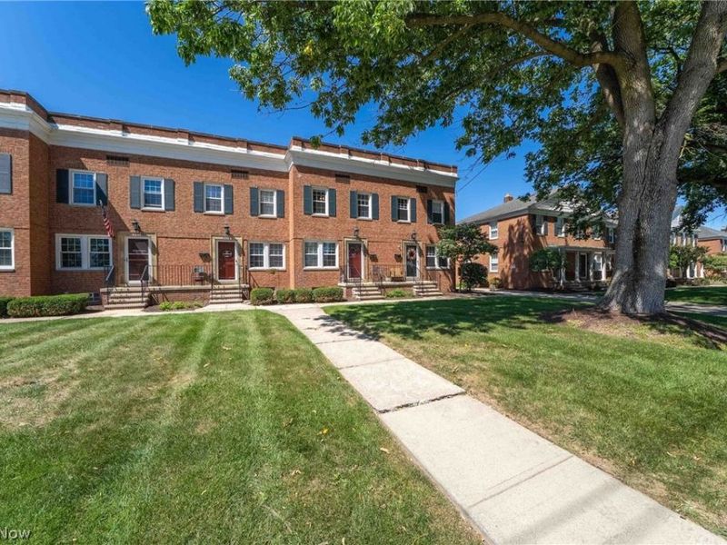 2684 Wooster Road, Rocky River, OH 44116 Photo 3