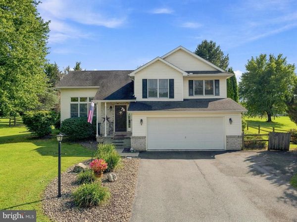 6502 OLDE PINE DRIVE, CHAMBERSBURG, PA 17202