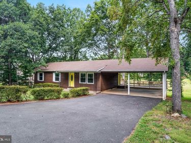 5844 ANTHONY DRIVE, WOODBRIDGE, VA 22193