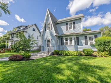 54 Seminole Way , Rochester, NY 14618