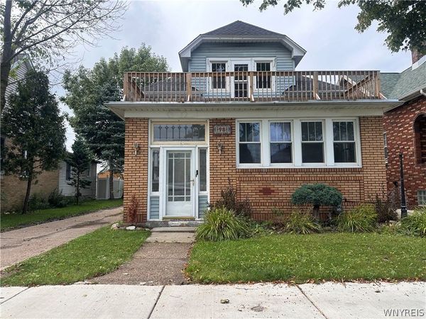 98 Pontiac Street , Buffalo, NY 14206