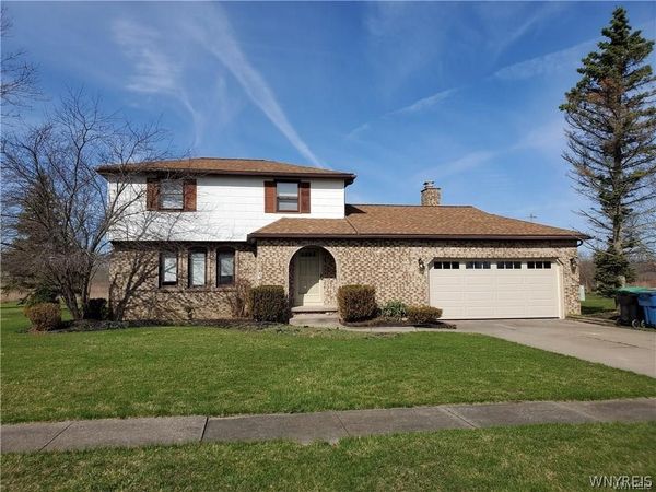 150 Gregory Place , Grand Island, NY 14072