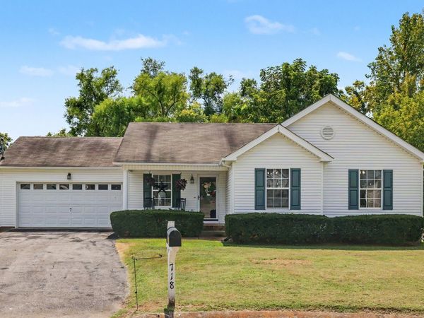 718 Paige Ct , Columbia, TN 38401