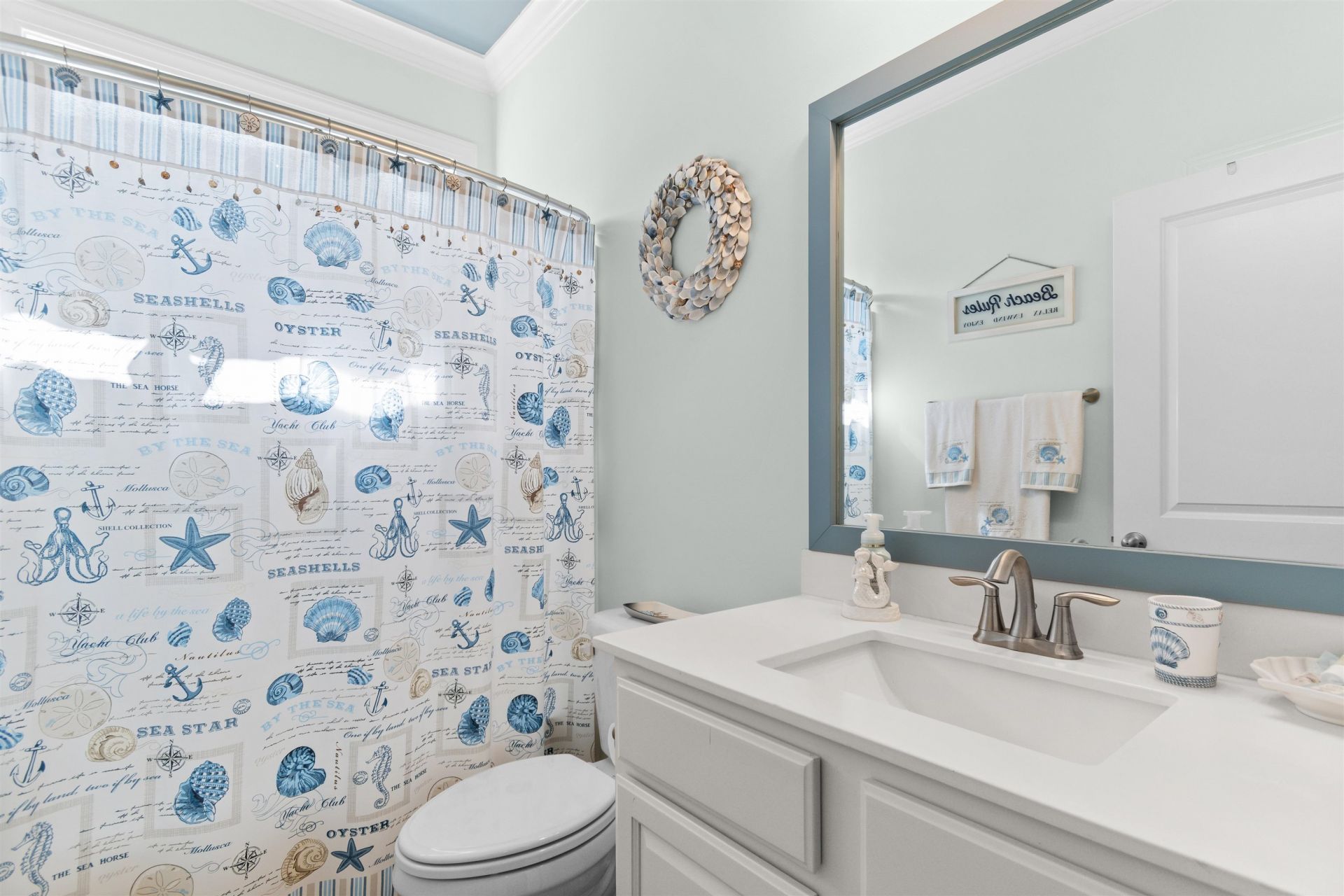 640 Belle Dr. Photo 16