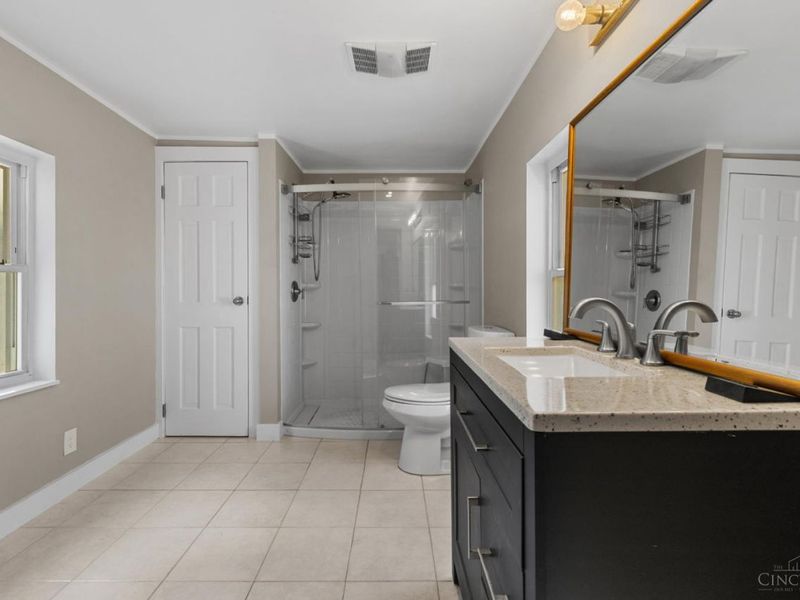 260 Twain Avenue, Cincinnati, OH 45233 Photo 24