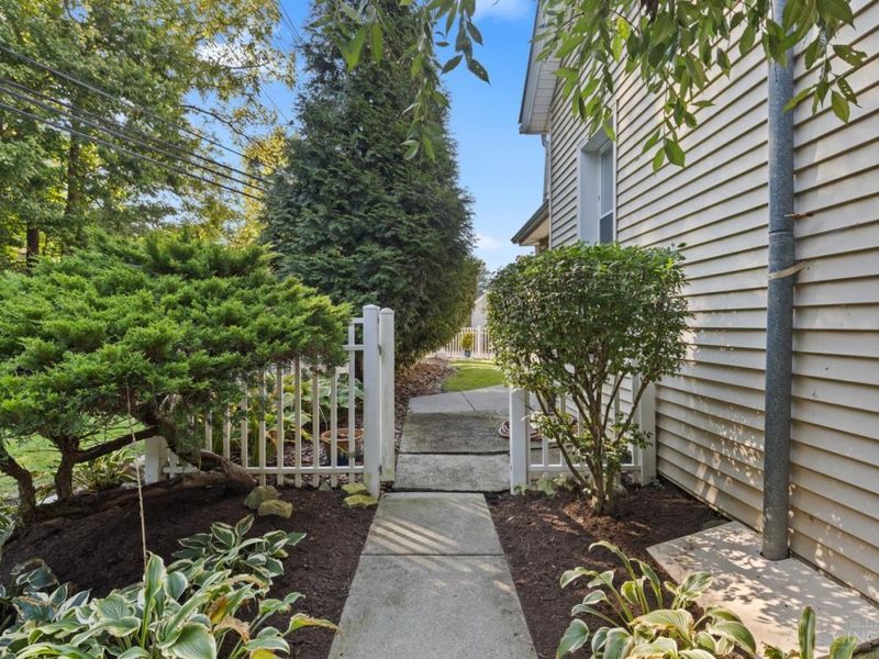 260 Twain Avenue, Cincinnati, OH 45233 Photo 42
