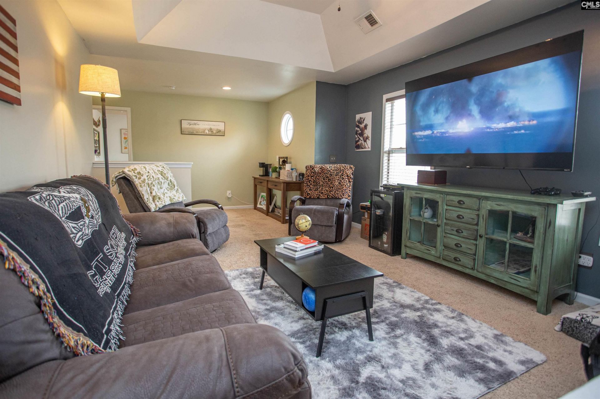 7 Templand Court Photo 31