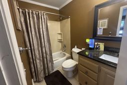 3856 Edinburgh Road photo 4