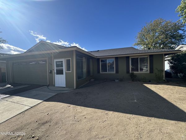 936 Glen Molly Drive, Sparks, NV 89434
