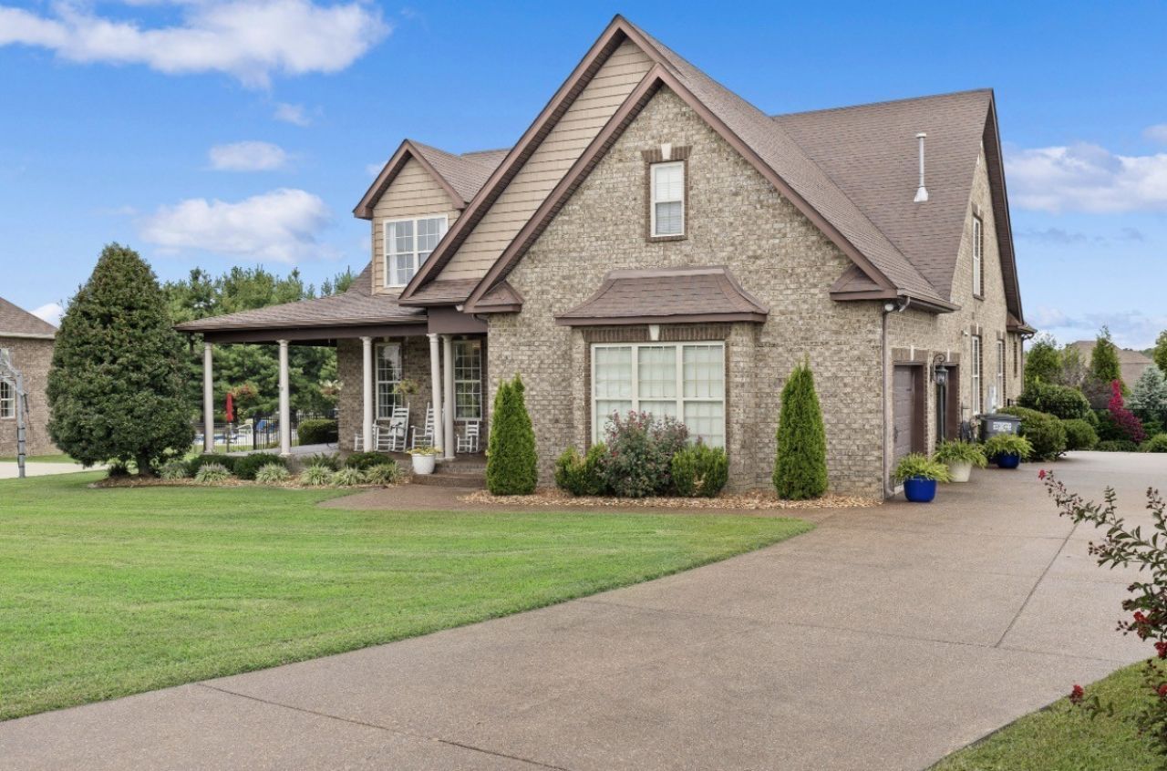 1007 Glasgow Ln , Greenbrier, TN 37073 Main Photo